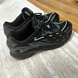 Adidas black Orketro 2.0